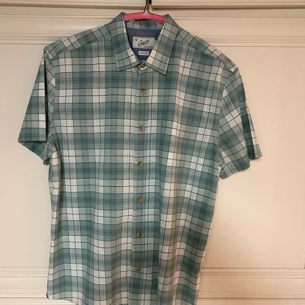 Grayers Short sleeve shirt. XL. 100% cotton.